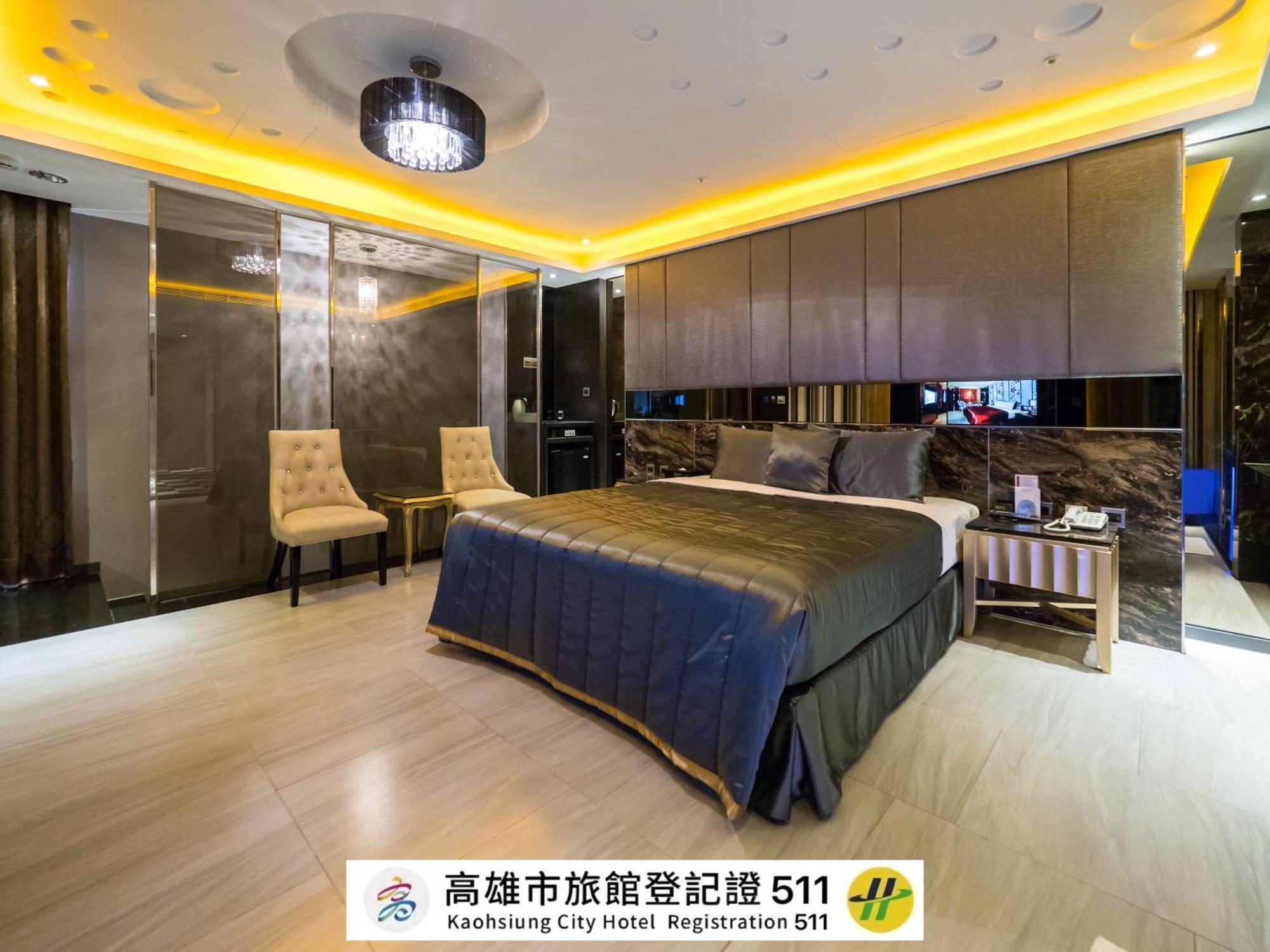 Wei Feng Qing MOTEL Kaohsiung Exterior foto